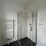 Geba Bed & Single Rooms-15 Min To Station Maison d'hôtes 3*
