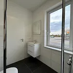 Geba Bed & Single Rooms-15 Min To Station Casa de hóspedes