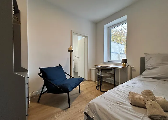 Geba Bed & Single Rooms-15 Min To Station Leipzig