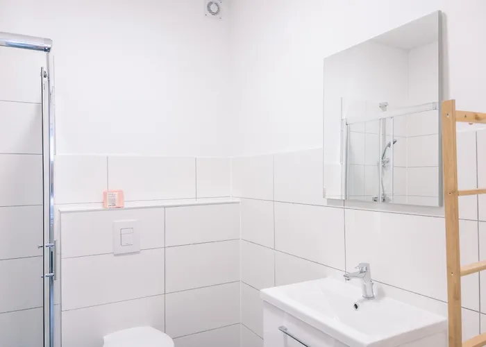 Geba Bed & Single Rooms-15 Min To Station Leipzig