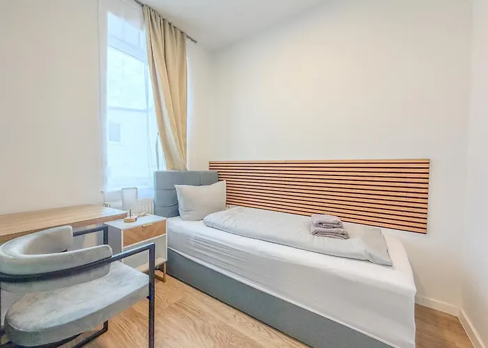 Gasthuis Geba Bed & Single Rooms-15 Min To Station 3*