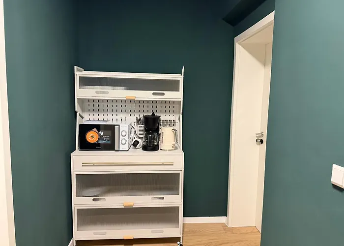 Гостевой дом Geba Bed & Single Rooms-15 Min To Station