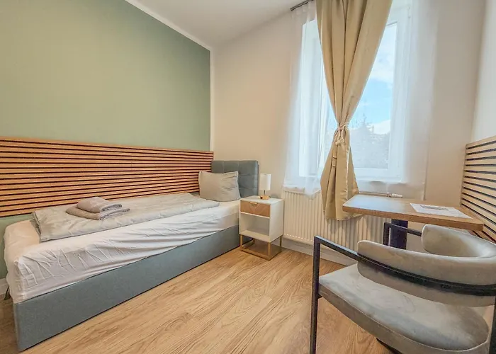 Geba Bed & Single Rooms-15 Min To Station